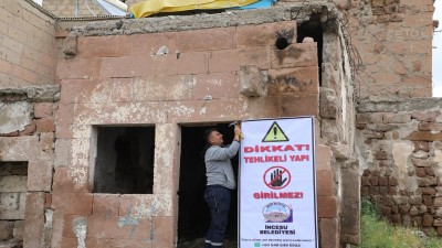 İlçemiz Bulgurcu mahallesinde yıkılma riski olan yapılar