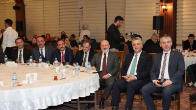 Belediye Başkanımız Av. Mustafa İlmek, Kayseri Büyükşehir Belediyesi ev sahipliğinde Kayseri Gazeteciler Cemiyeti üyelerinin katılımıyla Erciyes'te
