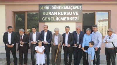 Belediye Başkanımız Av. Mustafa İlmek Karamustafapaşa mahallesinde hayırsever Bekir- Döne Karaçavuş Kuran Kursu ve Gençlik Merkezi açılış törenine katıldı.